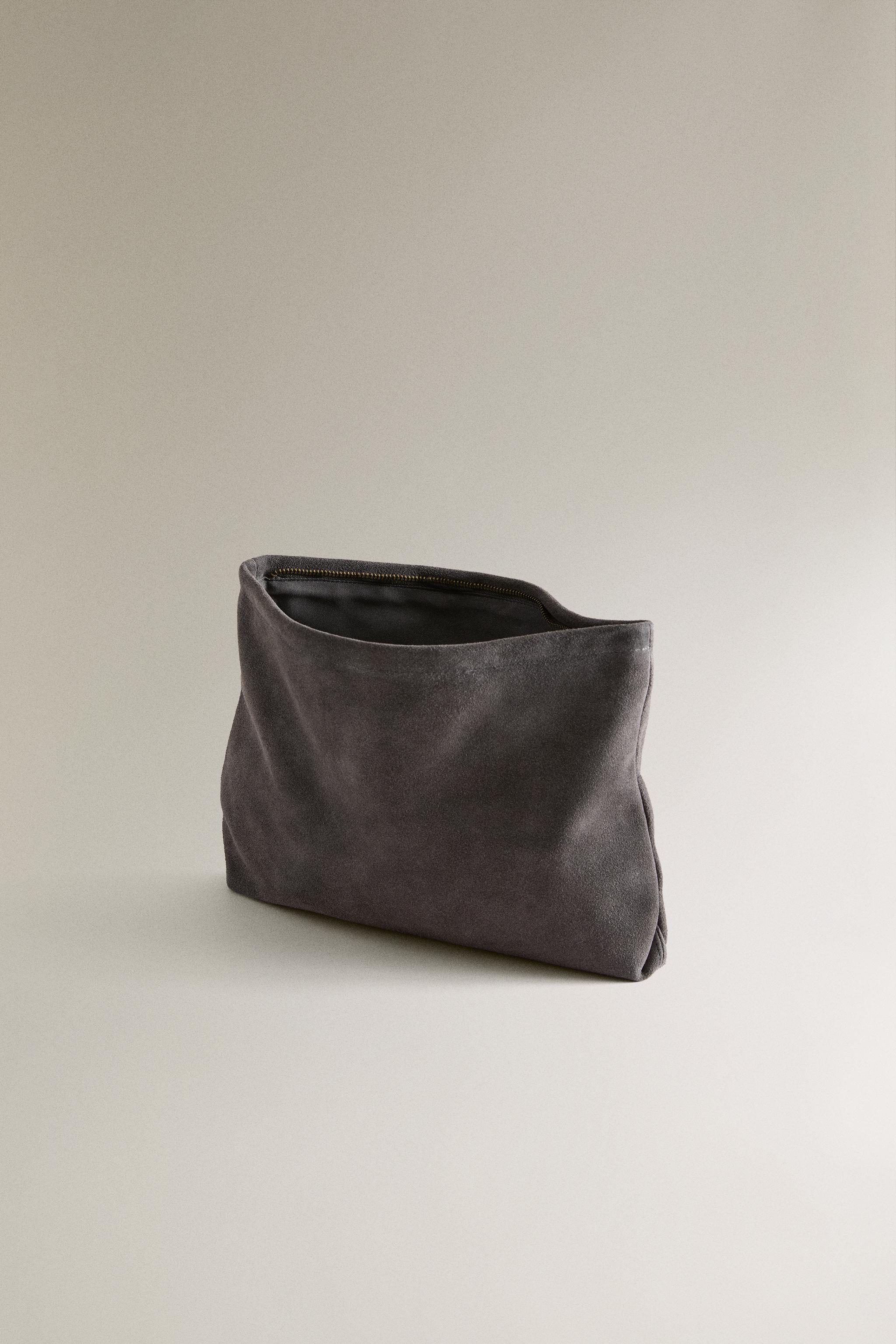 LARGE SPLIT SUEDE MAKEUP BAG